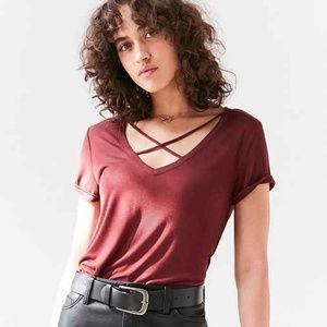 🌿 UO | Project Social T Karlie Cross Front Deep V